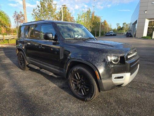 2024 Land Rover Defender 110 P300