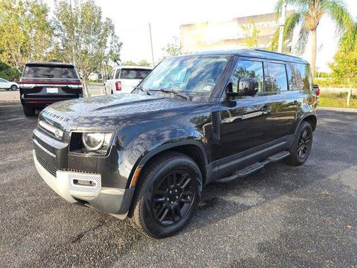 2024 Land Rover Defender 110 P300