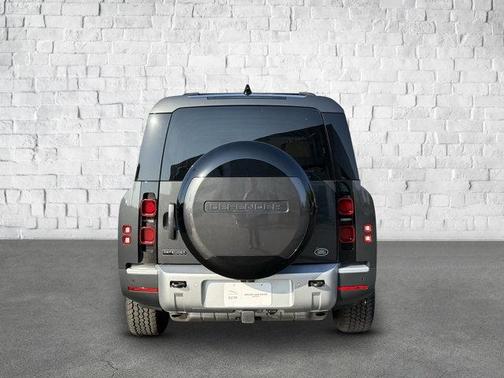2023 Land Rover Defender 130 First Edition