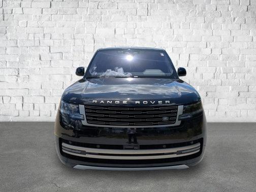 2023 Land Rover Range Rover P530 SE