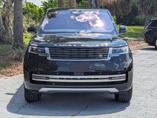 2023 Land Rover Range Rover P400 SE