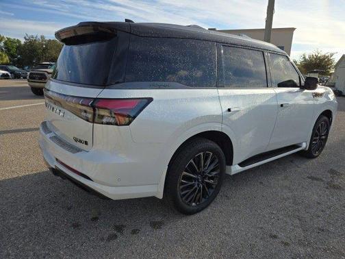 2025 INFINITI QX80 AUTOGRAPH AWD