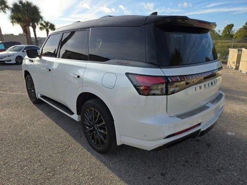 2025 INFINITI QX80 AUTOGRAPH AWD