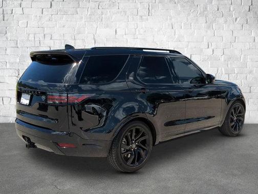 2023 Land Rover Discovery P360 HSE R-Dynamic