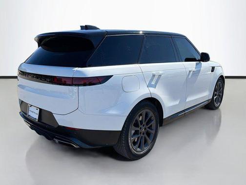 2024 Land Rover Range Rover Sport SE