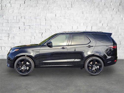 2025 Land Rover Discovery P300 Dynamic SE