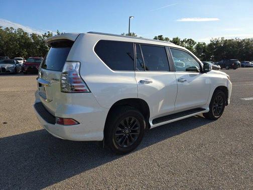 2023 Lexus GX 460 Premium