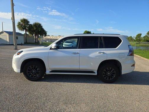 2023 Lexus GX 460 Premium