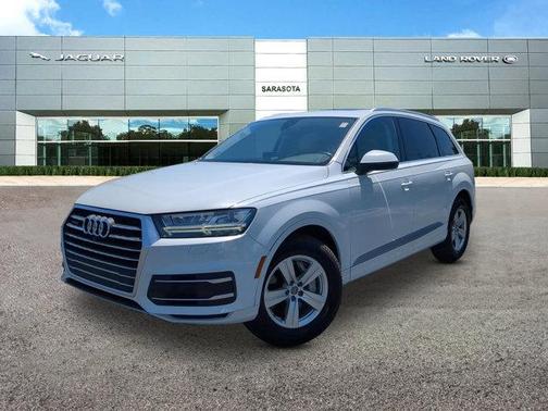 2019 Audi Q7 45 Premium Plus