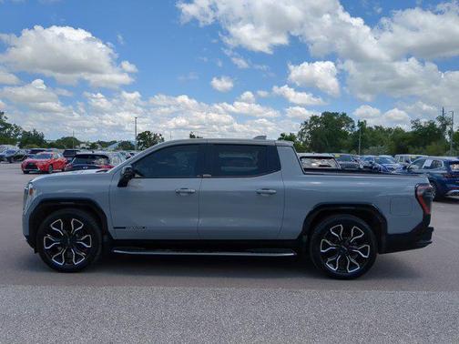 2024 GMC Sierra EV Denali Edition 1