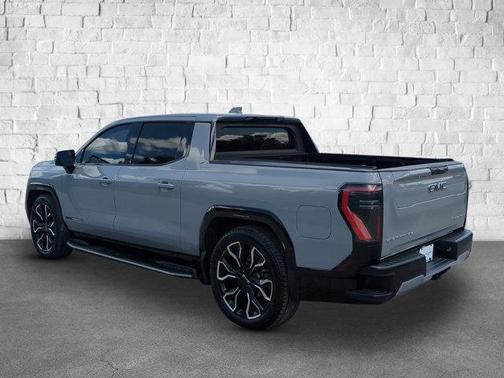 2024 GMC Sierra EV Denali Edition 1