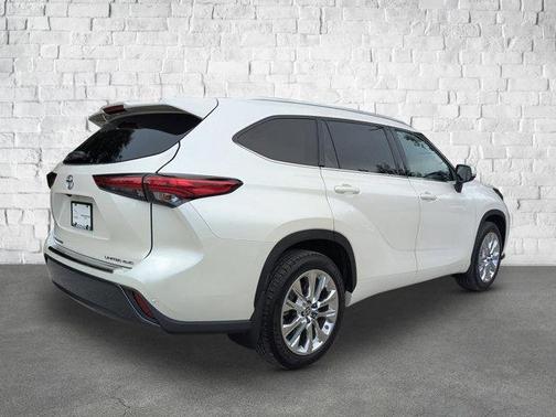 2020 Toyota Highlander Limited