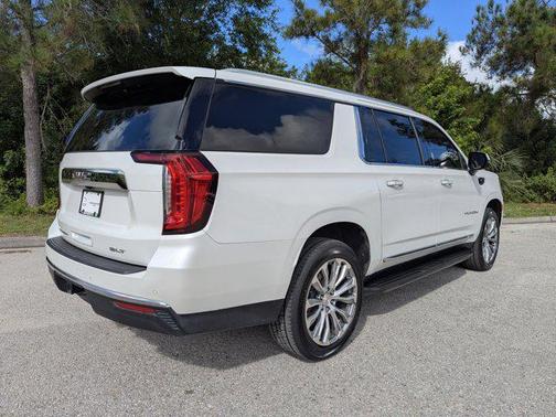 2021 GMC Yukon XL SLT