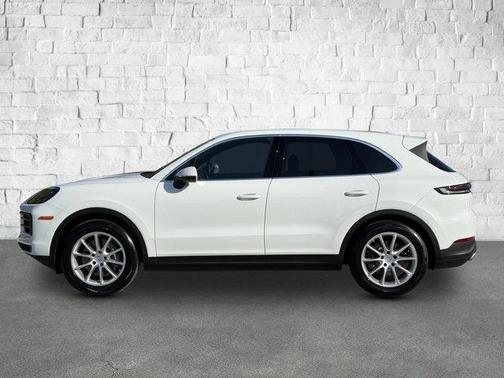 2024 Porsche Cayenne Base
