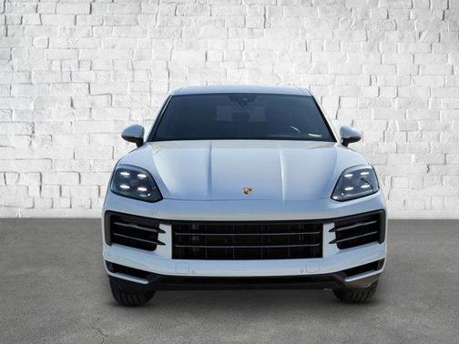 2024 Porsche Cayenne Base