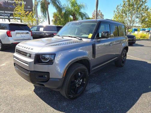 2024 Land Rover Defender 110 P400 S