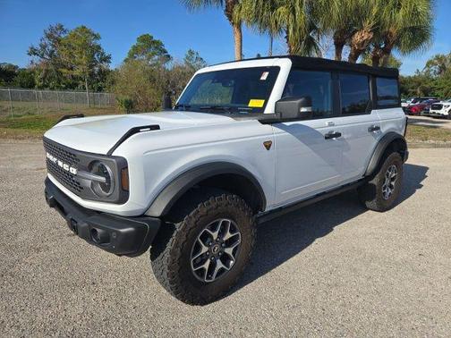 2023 Ford Bronco Badlands