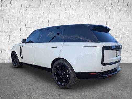 2023 Land Rover Range Rover P400 SE