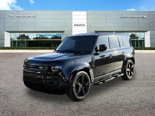 2023 Land Rover Defender 110 V8