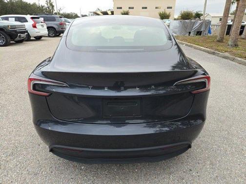 2025 Tesla Model 3 Long Range