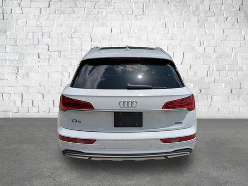 2021 Audi Q5 45 Premium Plus