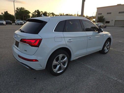 2021 Audi Q5 45 Premium Plus