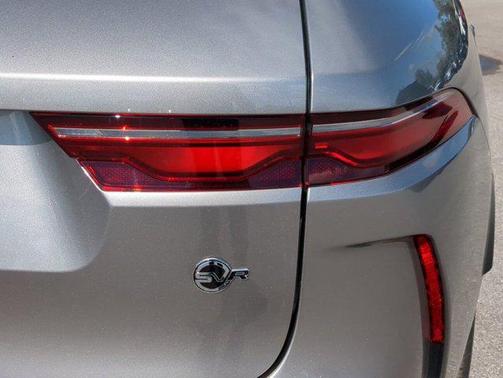 2025 Jaguar F-PACE SVR P550 AWD Automatic