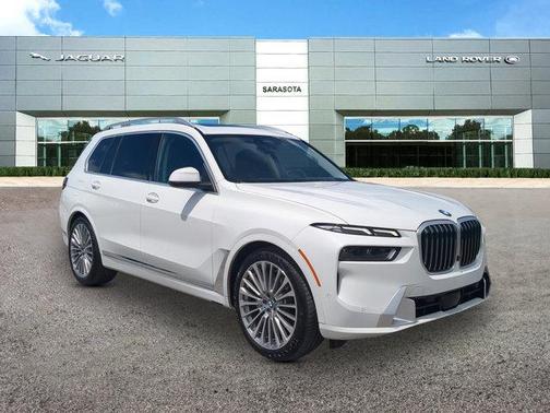 2024 BMW X7 xDrive40i