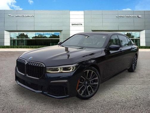 2022 BMW 750 i xDrive