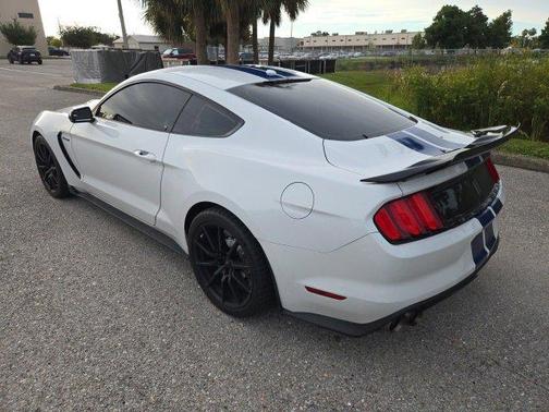 2018 Ford Shelby GT350 Base