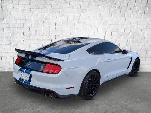 2018 Ford Shelby GT350 Base