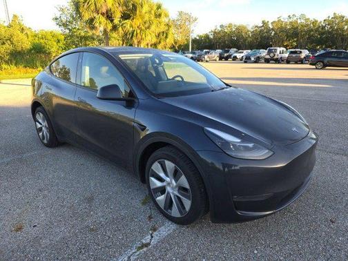 2024 Tesla Model Y Long Range Dual Motor All-Wheel Drive