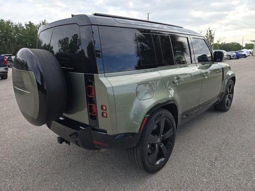 Pangea Green Metallic 2025 Land Rover Defender 110 P400 X-Dynamic SE
