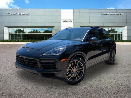 2023 Porsche Cayenne S