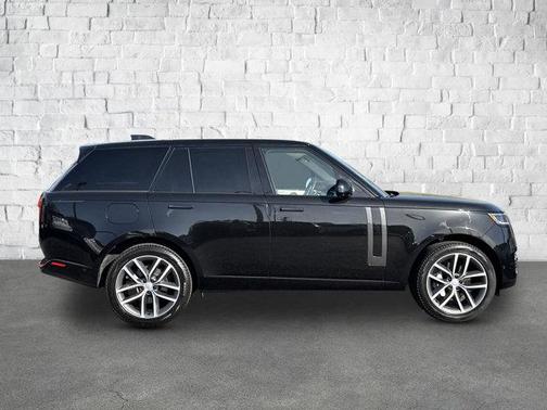 2024 Land Rover Range Rover P400 SE