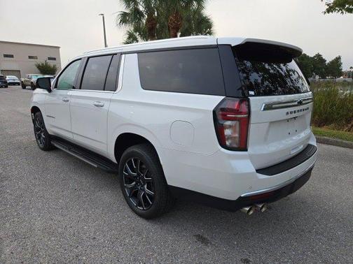 2023 Chevrolet Suburban 2WD High Country