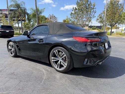 2022 BMW Z4 M40i