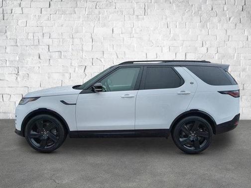 2024 Land Rover Discovery P360 Dynamic SE