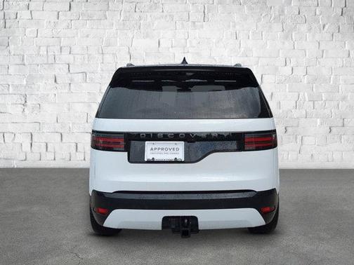 2024 Land Rover Discovery P360 Dynamic SE