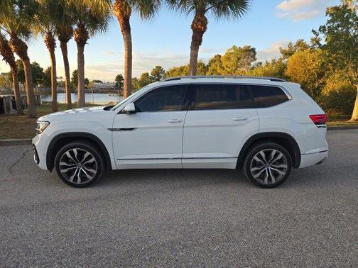 2021 Volkswagen Atlas 3.6L SEL Premium