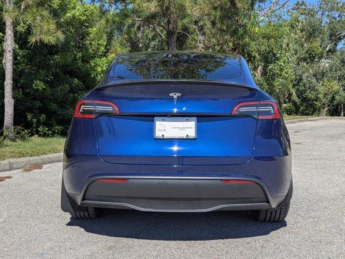 2023 Tesla Model Y Performance Dual Motor All-Wheel Drive