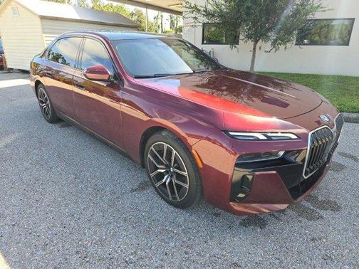 2023 BMW 760 i xDrive