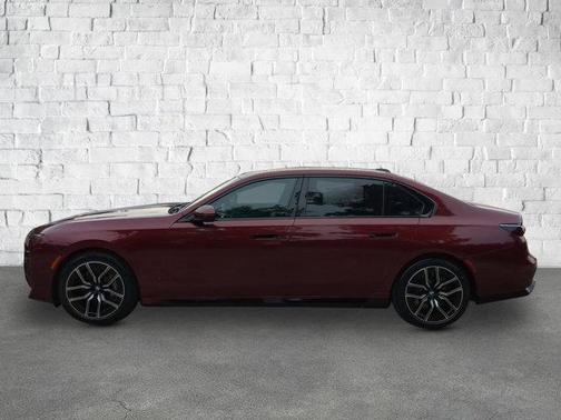 2023 BMW 760 i xDrive