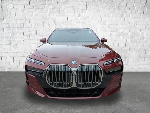 2023 BMW 760 i xDrive