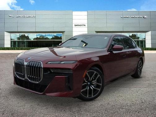 2023 BMW 760 i xDrive