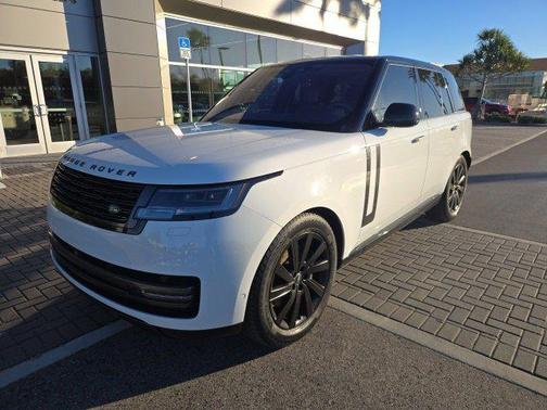 2023 Land Rover Range Rover P400 SE