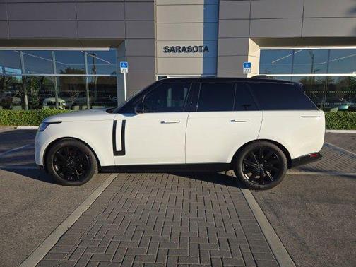 2023 Land Rover Range Rover P400 SE