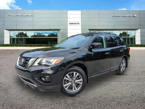 2018 Nissan Pathfinder SL