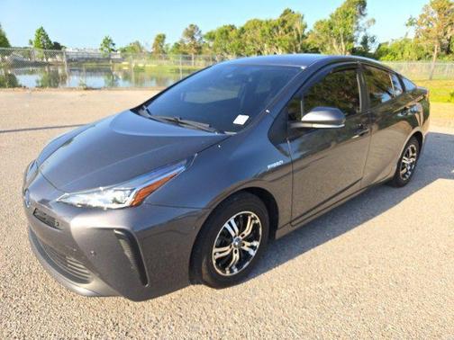2022 Toyota Prius LE