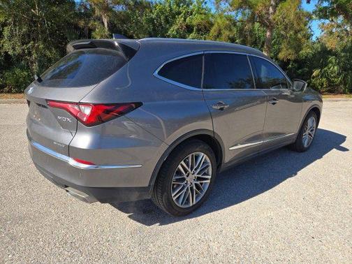 2022 Acura MDX Advance Package